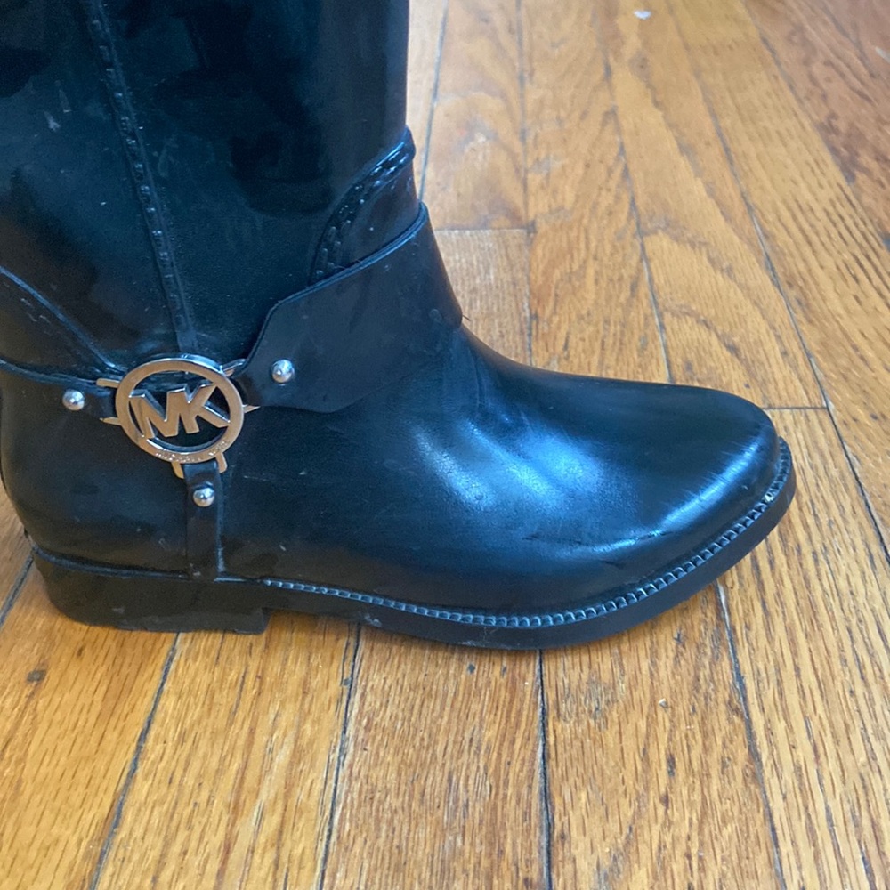 Michael boots